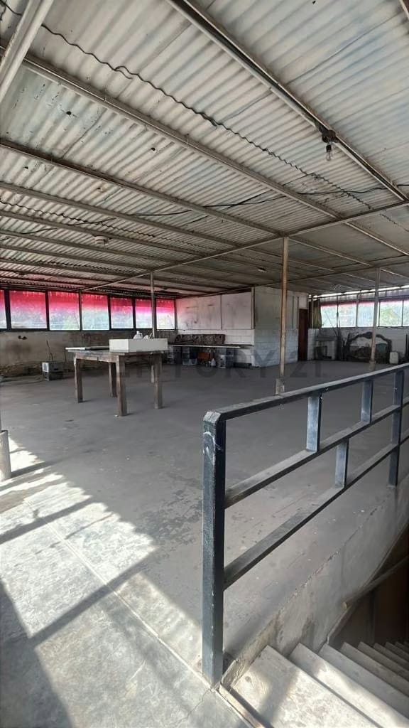 Venta de Galpón Comercial (ideal taller carpintero) Valencia, Carabobo - 7