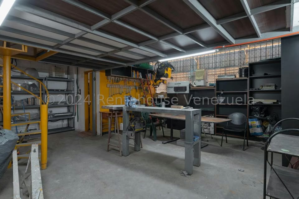 Negocios y Empresas (Mayorista y Distribucion) en Venta en Mampote, Miranda - 38