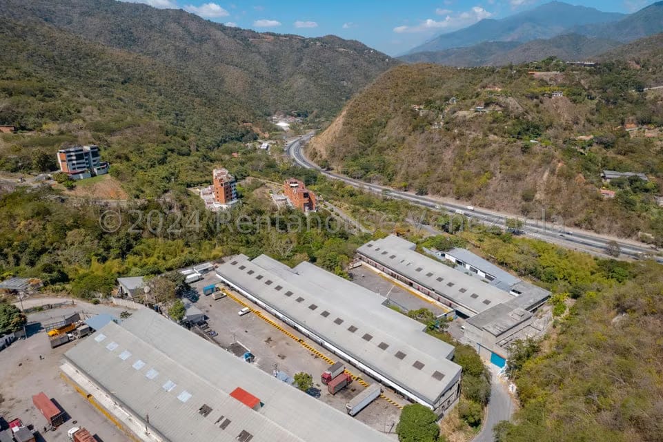 Negocios y Empresas (Mayorista y Distribucion) en Venta en Mampote, Miranda - 47