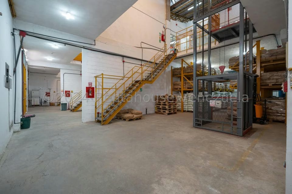 Negocios y Empresas (Mayorista y Distribucion) en Venta en Mampote, Miranda - 6