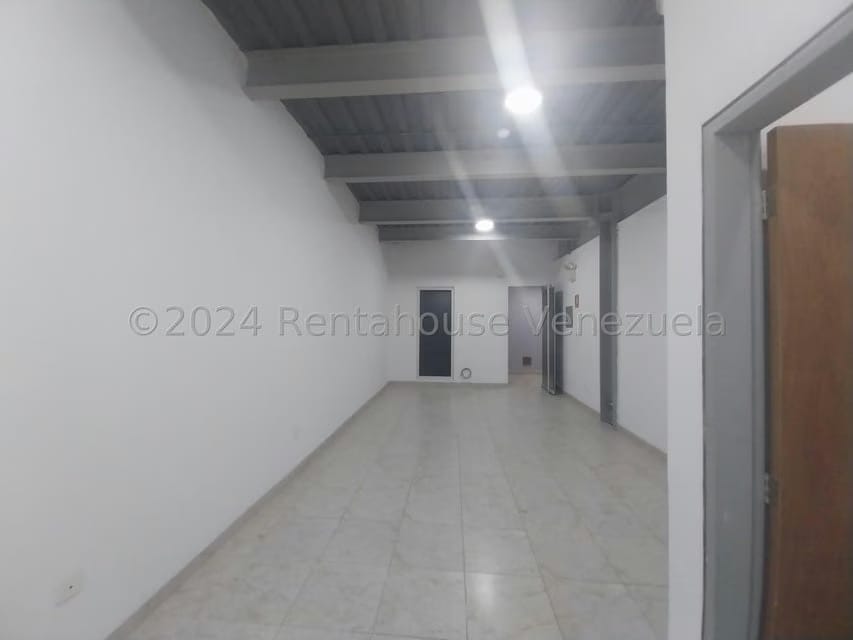 Comercial (Oficina) en Alquiler en Zona Industrial, Carabobo - 8
