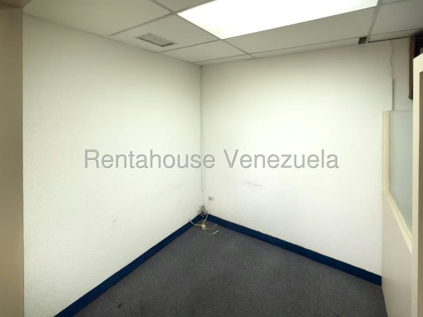 Comercial (Oficina) en Alquiler en Los Caobos, Distrito Metropolitano - 11