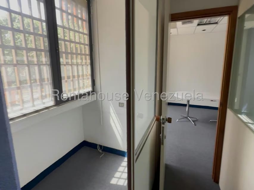Comercial (Oficina) en Alquiler en Los Caobos, Distrito Metropolitano - 4