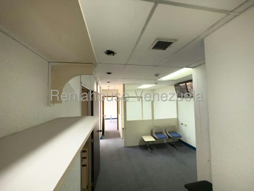 Comercial (Oficina) en Alquiler en Los Caobos, Distrito Metropolitano - 9