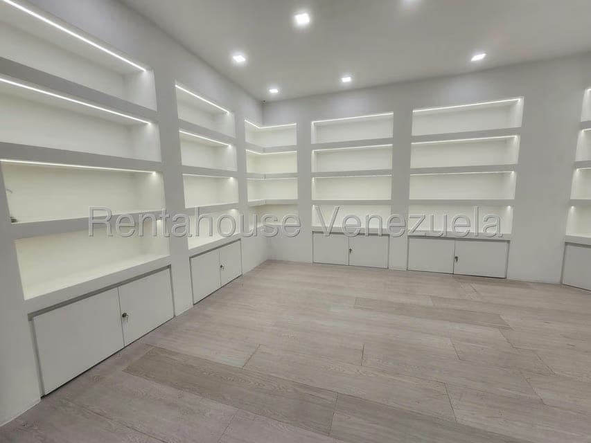 Comercial (Oficina) en Alquiler en La Trinidad, Distrito Metropolitano - 5