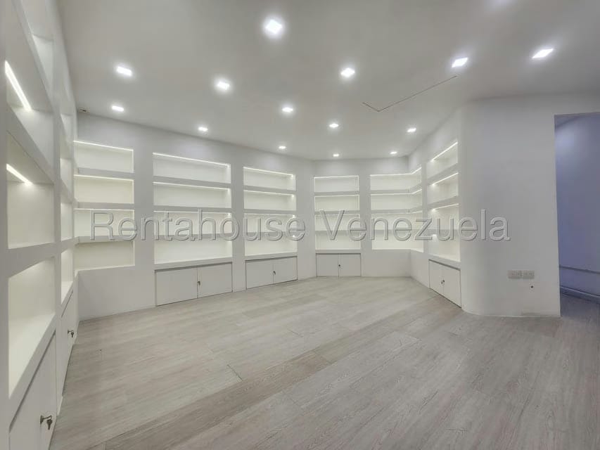 Comercial (Oficina) en Alquiler en La Trinidad, Distrito Metropolitano - 6