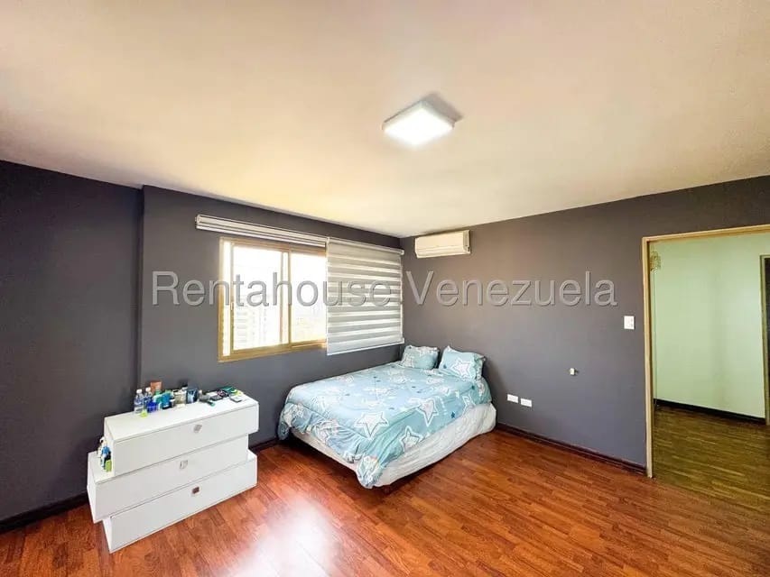 Apartamento (Penthouse) en Alquiler en San Bernardino, Distrito Metropolitano - 34