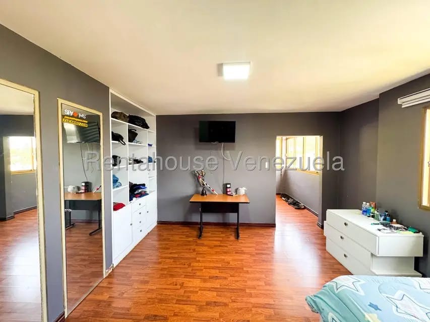 Apartamento (Penthouse) en Alquiler en San Bernardino, Distrito Metropolitano - 35