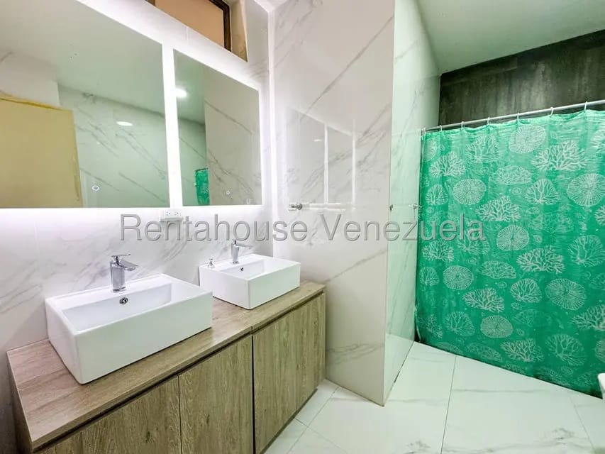 Apartamento (Penthouse) en Alquiler en San Bernardino, Distrito Metropolitano - 40