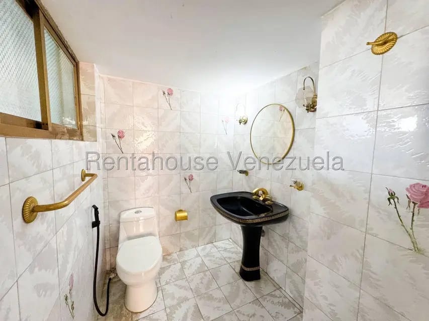 Apartamento (Penthouse) en Alquiler en San Bernardino, Distrito Metropolitano - 45