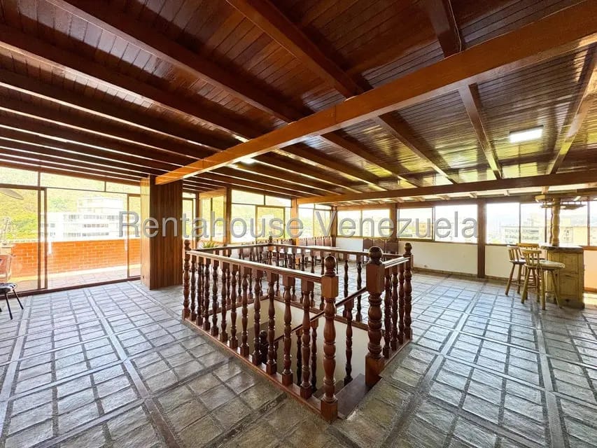 Apartamento (Penthouse) en Alquiler en San Bernardino, Distrito Metropolitano - 48