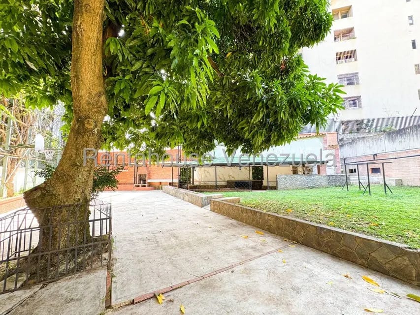 Apartamento (Penthouse) en Alquiler en San Bernardino, Distrito Metropolitano - 55