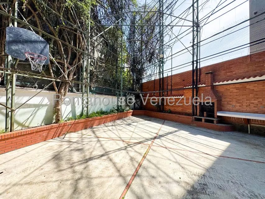 Apartamento (Penthouse) en Alquiler en San Bernardino, Distrito Metropolitano - 60