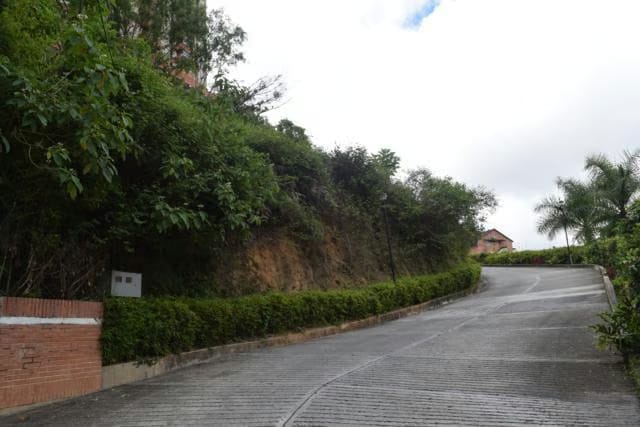 Terreno (Residencial) en Venta en El Picacho, Miranda - 12