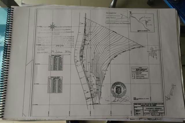 Terreno (Residencial) en Venta en El Picacho, Miranda - 22