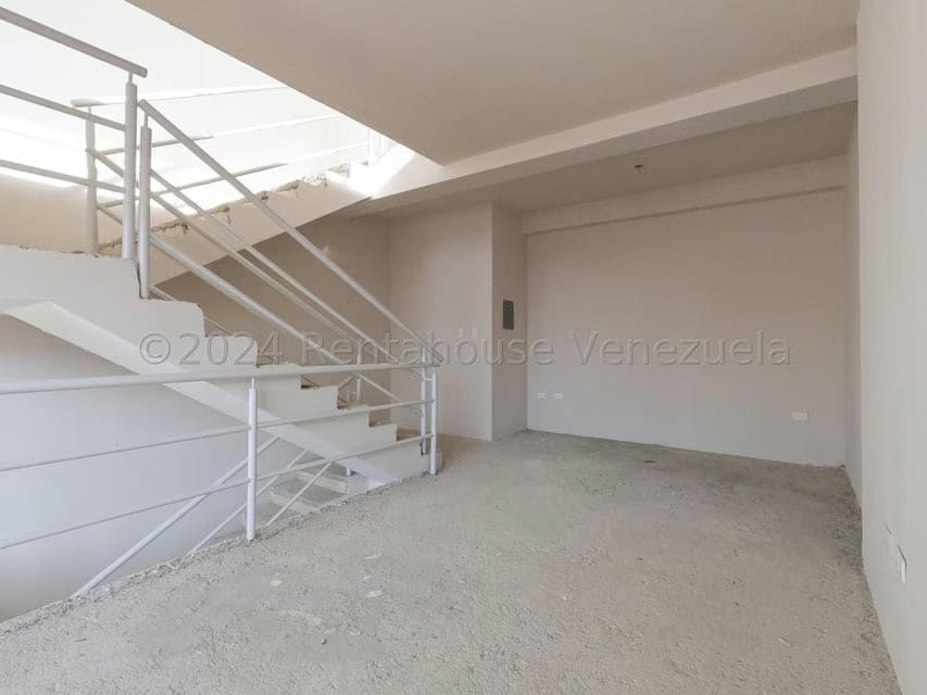 Apartamento (Multiples Niveles) en Venta en Triangulo del Este, Lara - 10