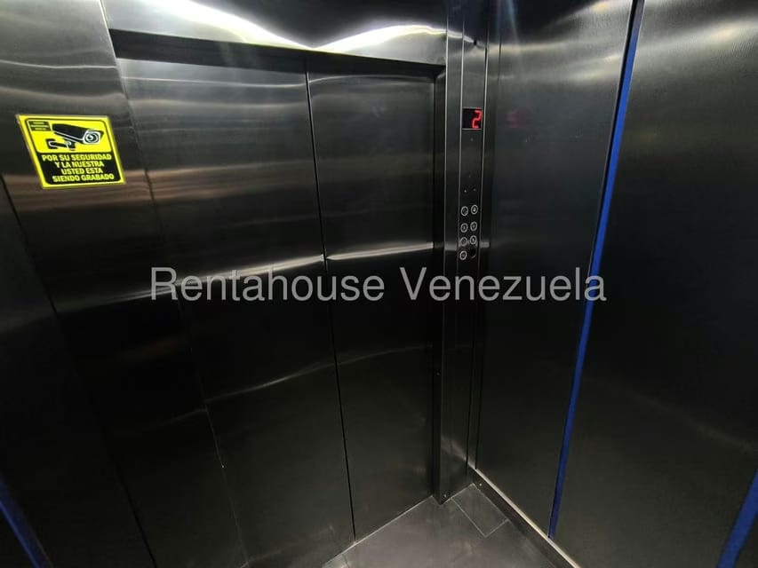 Comercial (Oficina) en Alquiler en Las Mercedes, Distrito Metropolitano - 11