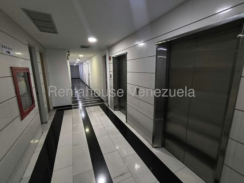 Comercial (Oficina) en Alquiler en Las Mercedes, Distrito Metropolitano - 9