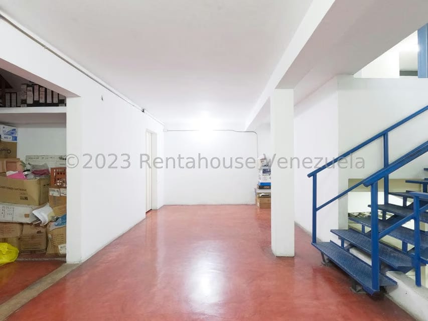 Comercial (Local Comercial) en Alquiler en Zona Este, Lara - 24