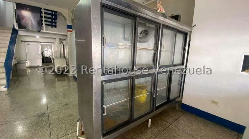 Comercial (Local Comercial) en Alquiler en Zona Este, Lara - 10