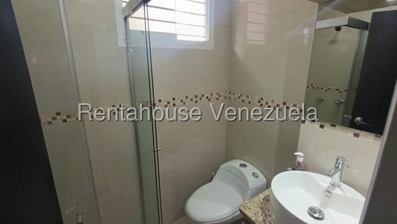 Apartamento (1 Nivel) en Venta en El Paraiso, Distrito Metropolitano - 11