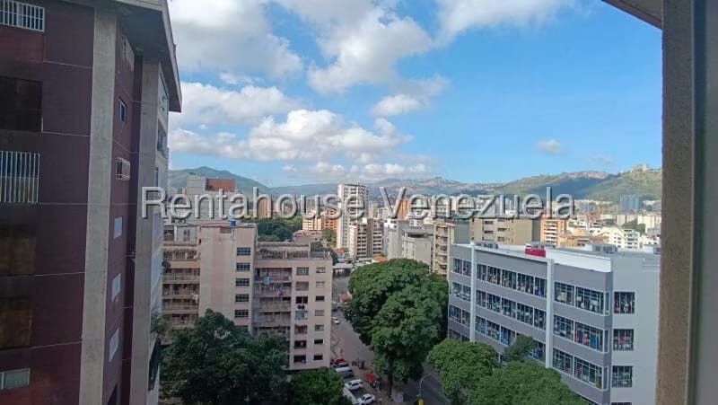 Apartamento (1 Nivel) en Venta en El Paraiso, Distrito Metropolitano - 18