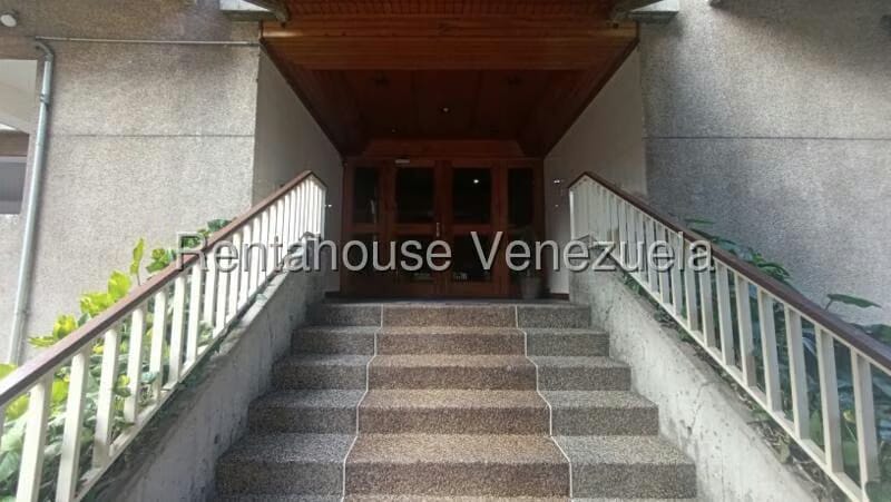 Apartamento (1 Nivel) en Venta en El Paraiso, Distrito Metropolitano - 3