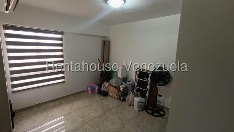 Apartamento (1 Nivel) en Venta en El Paraiso, Distrito Metropolitano - 24