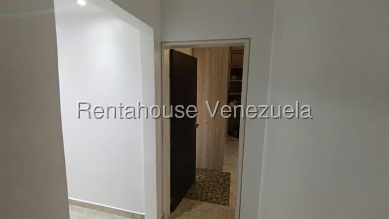 Apartamento (1 Nivel) en Venta en El Paraiso, Distrito Metropolitano - 29