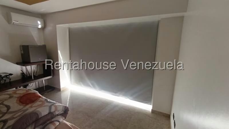 Apartamento (1 Nivel) en Venta en El Paraiso, Distrito Metropolitano - 36
