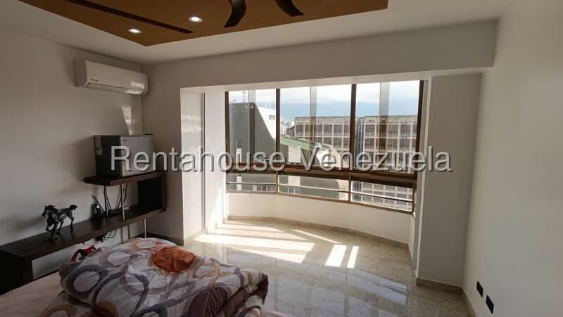 Apartamento (1 Nivel) en Venta en El Paraiso, Distrito Metropolitano - 38
