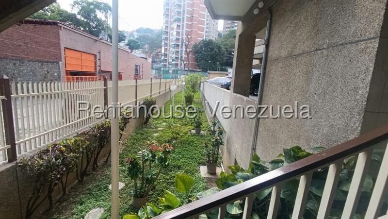 Apartamento (1 Nivel) en Venta en El Paraiso, Distrito Metropolitano - 5