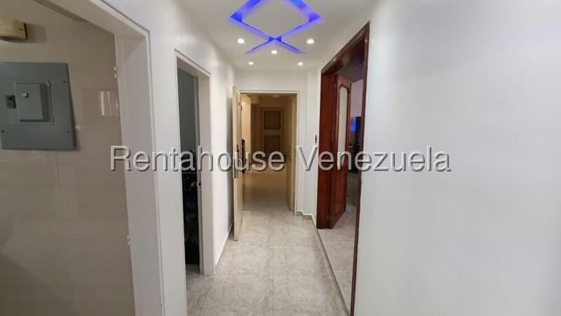 Apartamento (1 Nivel) en Venta en El Paraiso, Distrito Metropolitano - 42