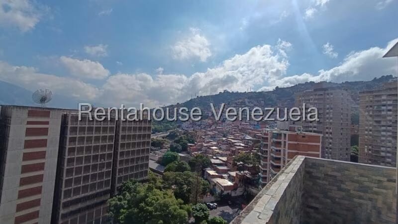 Apartamento (1 Nivel) en Venta en El Paraiso, Distrito Metropolitano - 77