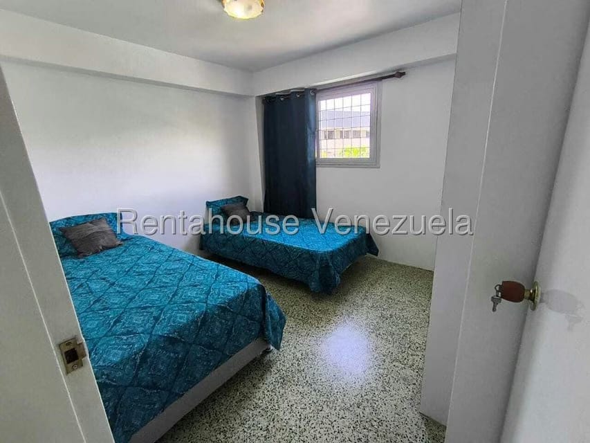 Apartamento (1 Nivel) en Alquiler en Colinas de Bello Monte, Distrito Metropolitano - 22