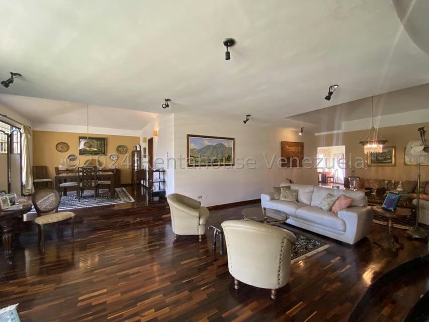 Casa (1 Nivel) en Venta en La Lagunita Country Club, Distrito Metropolitano - 19
