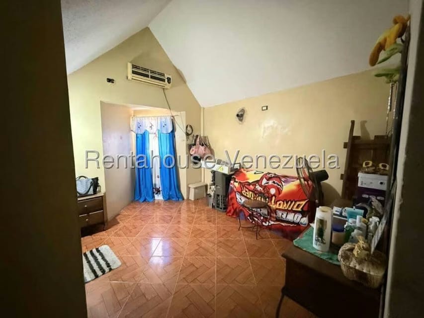 Townhouse (Duplex) en Venta en Andres Bello, Zulia - 7