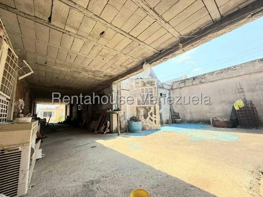 Townhouse (Duplex) en Venta en Andres Bello, Zulia - 8