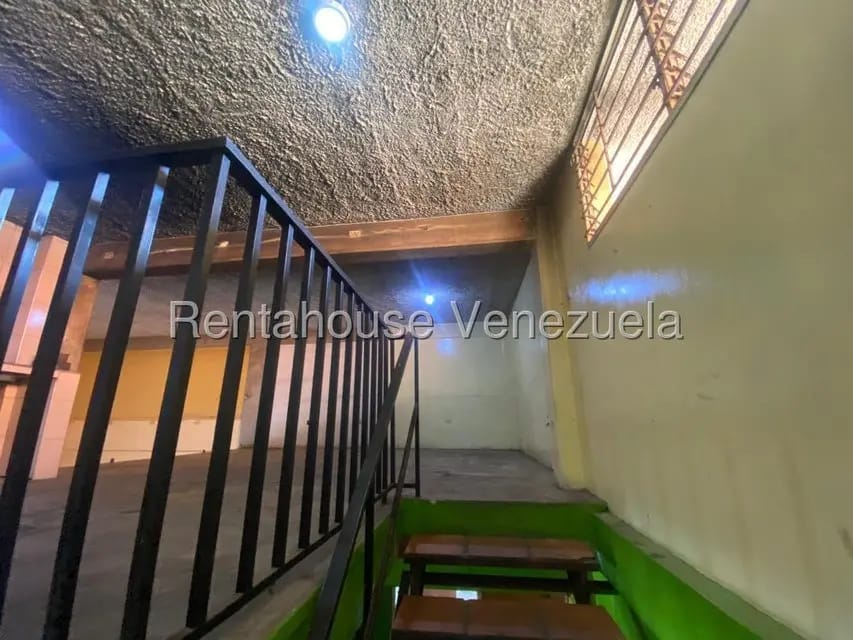 Comercial (Local Comercial) en Alquiler en Centro, Lara - 12