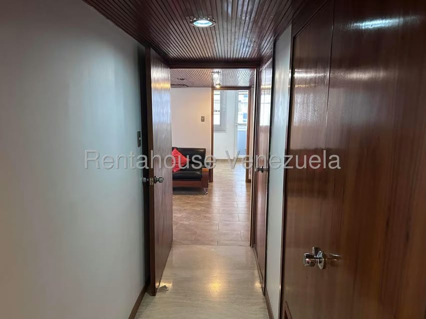 Apartamento (1 Nivel) en Venta en La Florida, Distrito Metropolitano - 44