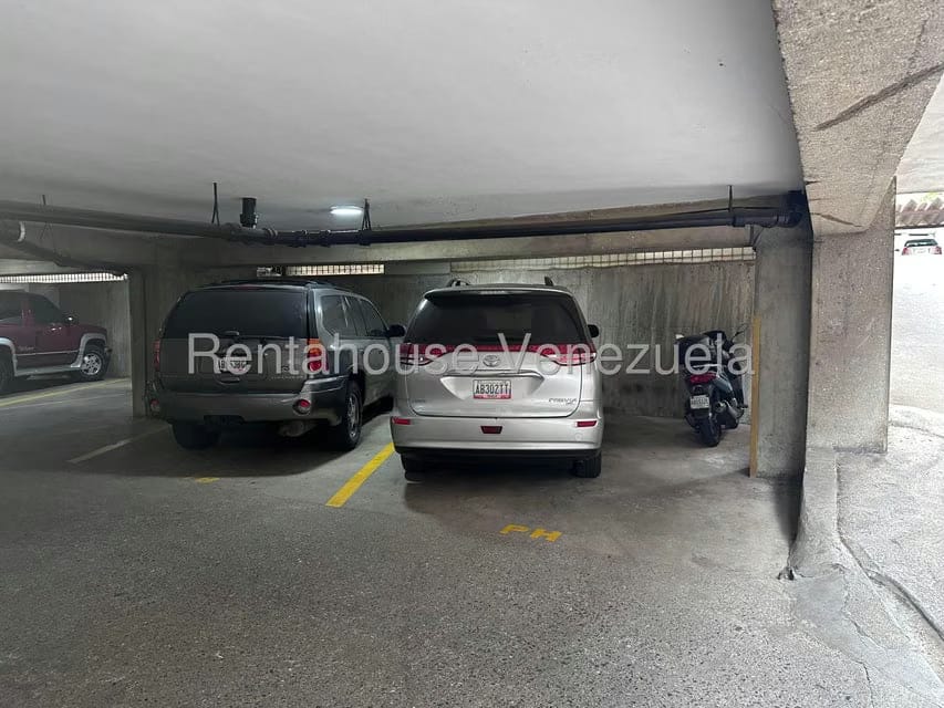 Apartamento (1 Nivel) en Venta en La Florida, Distrito Metropolitano - 47