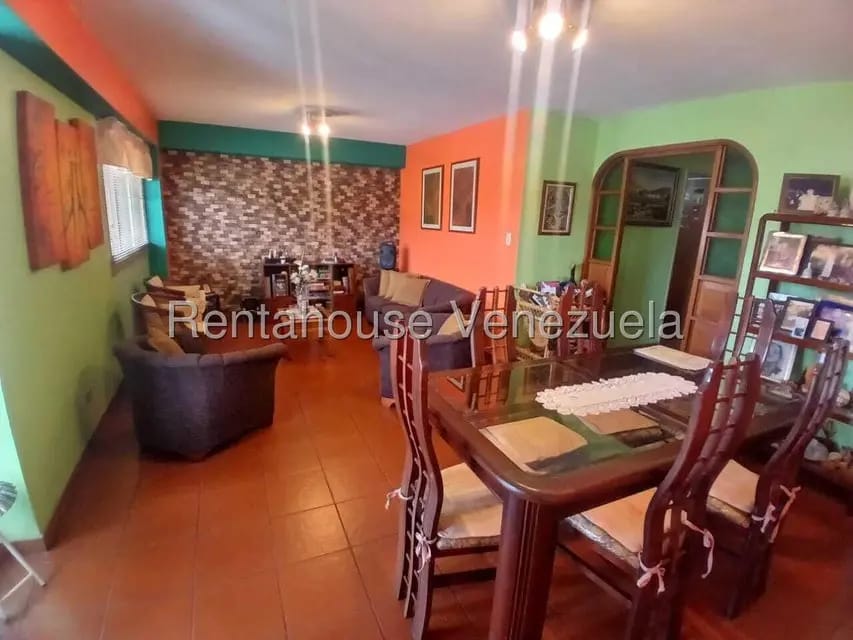 Apartamento (1 Nivel) en Venta en El Paraiso, Distrito Metropolitano - 3