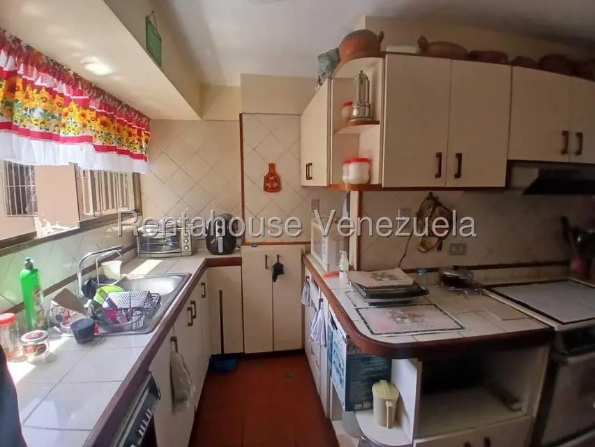 Apartamento (1 Nivel) en Venta en El Paraiso, Distrito Metropolitano - 6