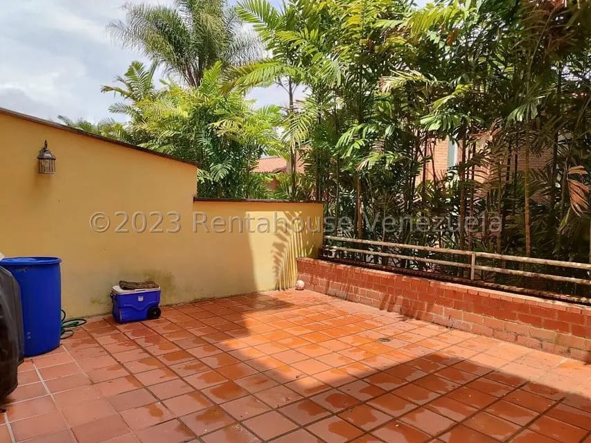 Apartamento (Duplex) en Venta en Loma Linda, Distrito Metropolitano - 16