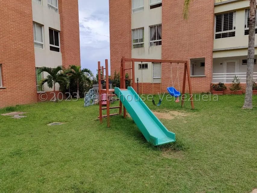 Apartamento (Duplex) en Venta en Loma Linda, Distrito Metropolitano - 29