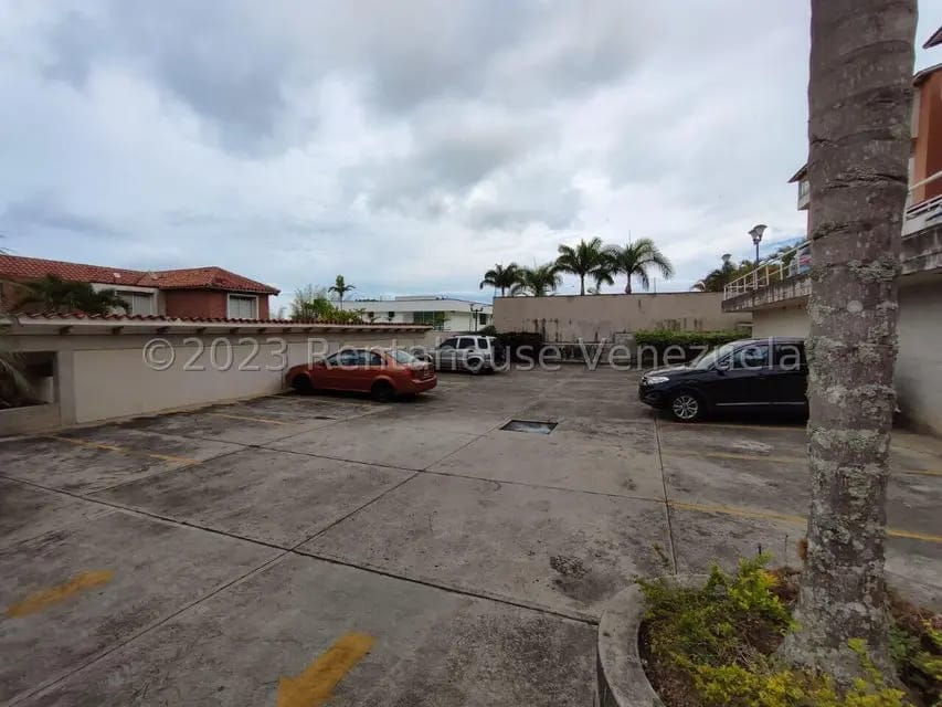 Apartamento (Duplex) en Venta en Loma Linda, Distrito Metropolitano - 31