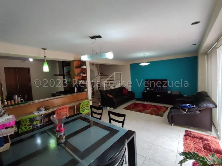 Apartamento (Duplex) en Venta en Loma Linda, Distrito Metropolitano - 5