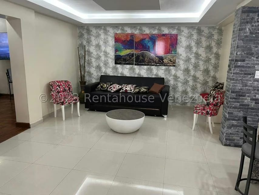 Casa (Duplex) en Venta en Colinas de Bello Monte, Distrito Metropolitano - 11