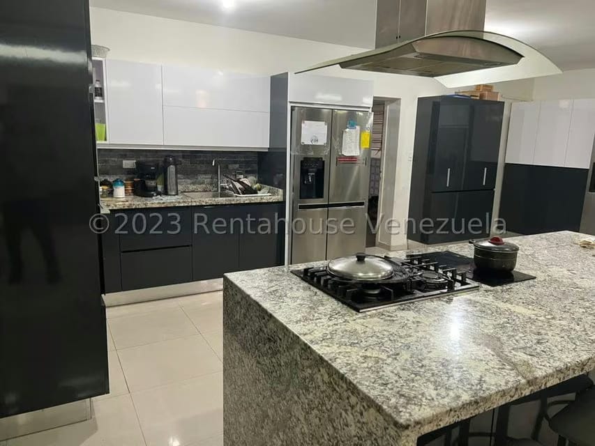 Casa (Duplex) en Venta en Colinas de Bello Monte, Distrito Metropolitano - 17