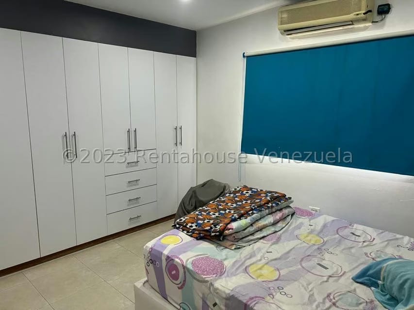 Casa (Duplex) en Venta en Colinas de Bello Monte, Distrito Metropolitano - 23